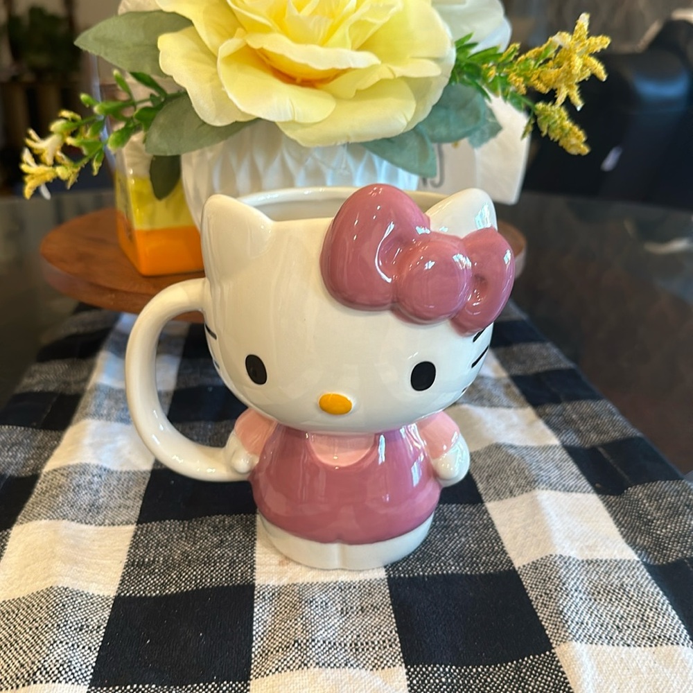 HELLO KITTY Pink Mug